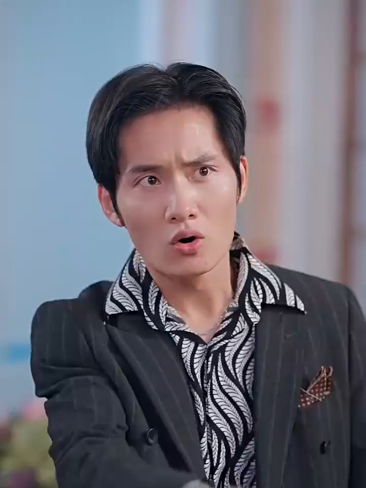 得知王浩是徐家的贵客众人都感到不可置信