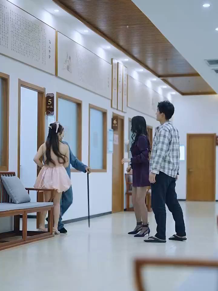门房秦一鸣续集
