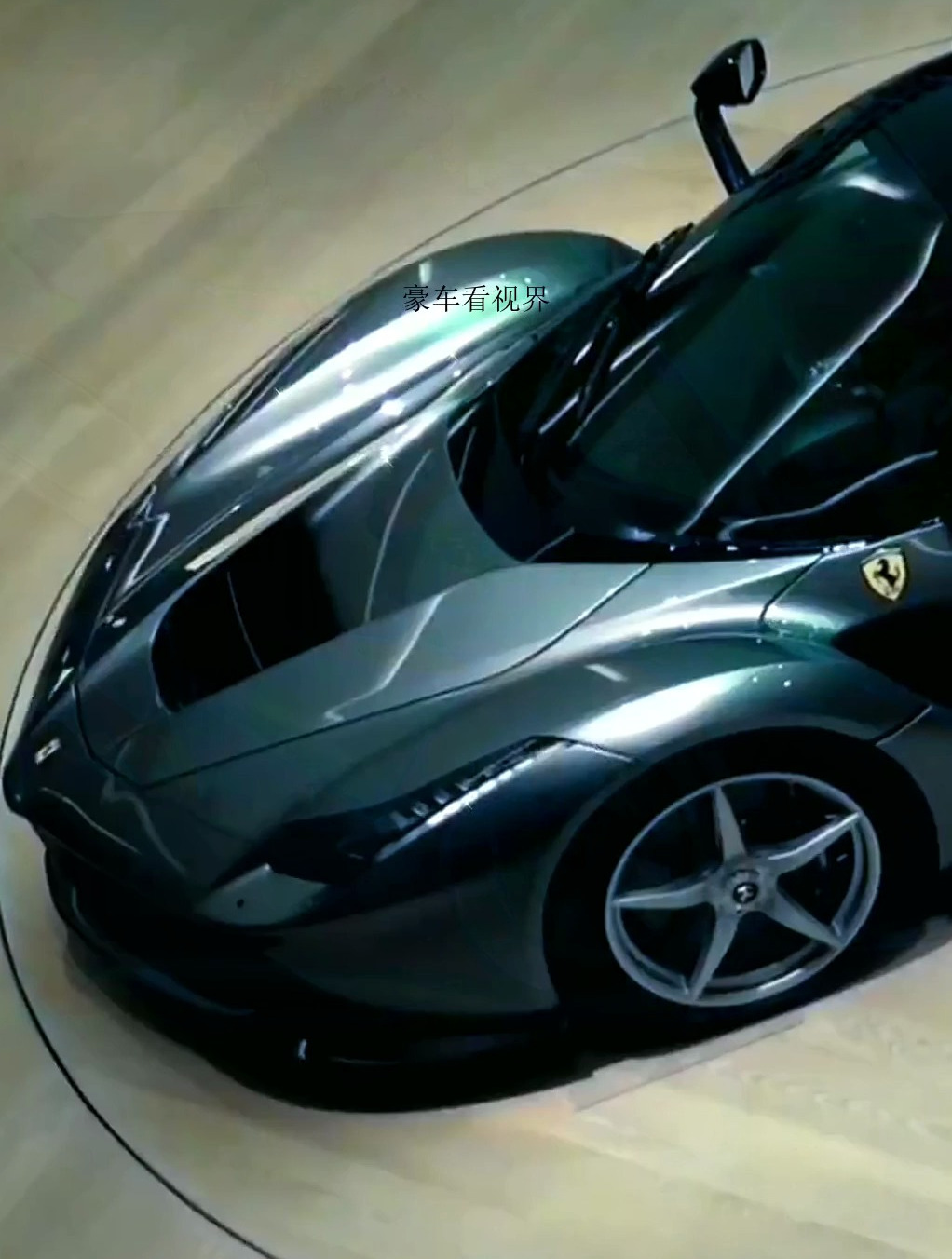 银色马王帅不帅 法拉利 拉法-度小视