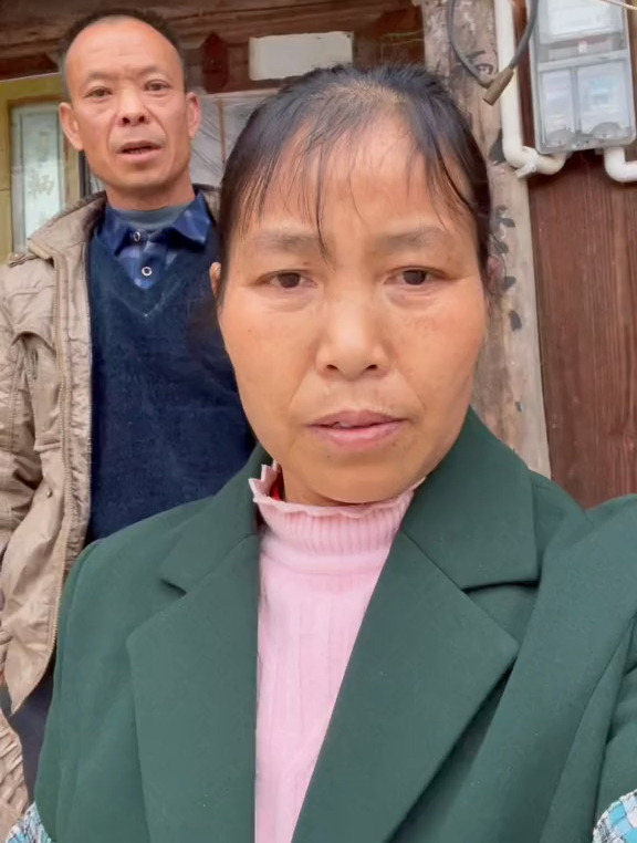 243_田甜的老公好帅,声音又好听!田甜好幸福!-度小视