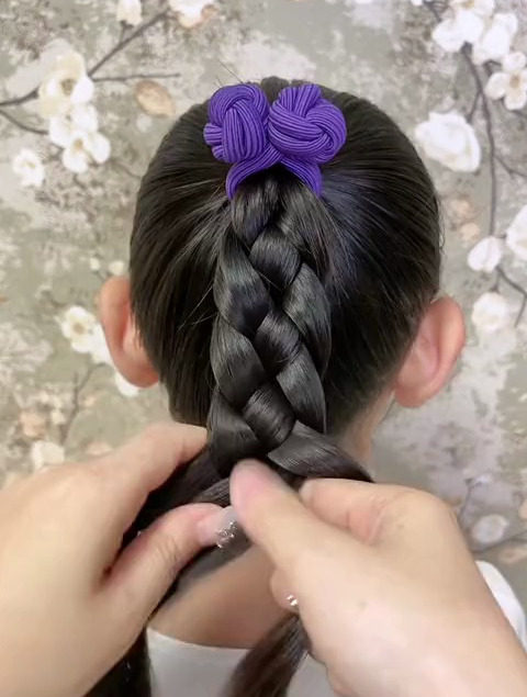 儿童麻花辫高马尾,花样马尾扎法,手残党的都会,一分钟搞定-度小视