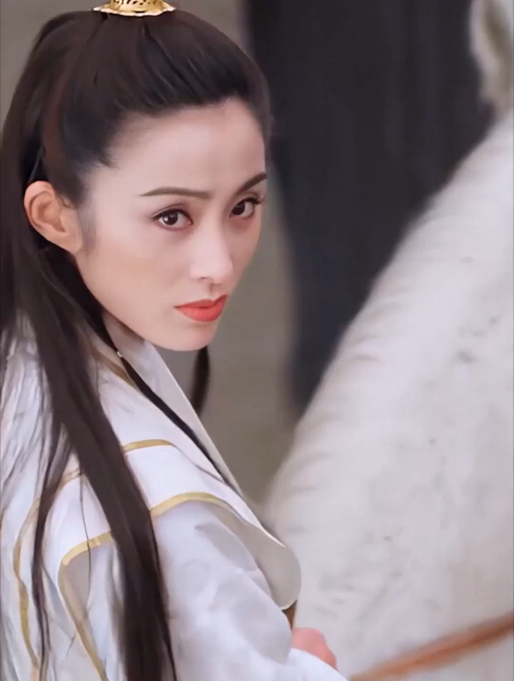 张敏,其实她适合出生在古代-度小视