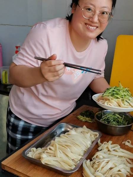 1476次播放.2022-08-192小圆圆kk1633粉丝  关注6.