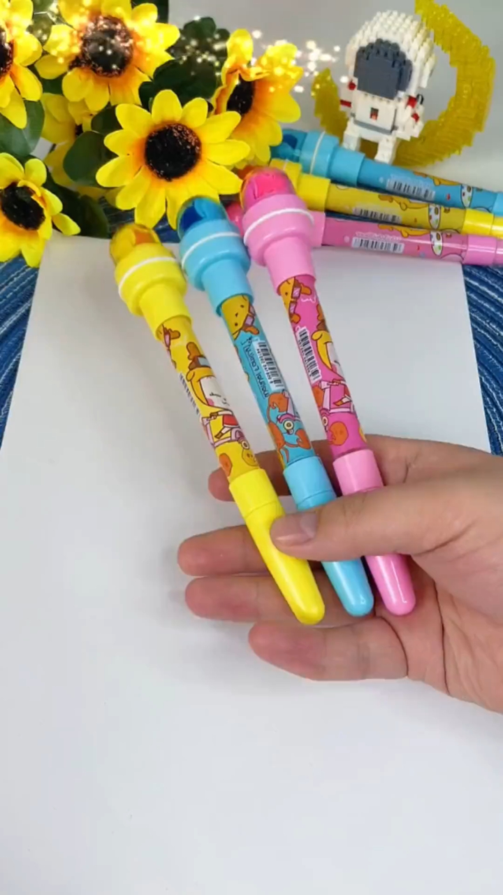 四合一多功能泡泡笔,功能超级多