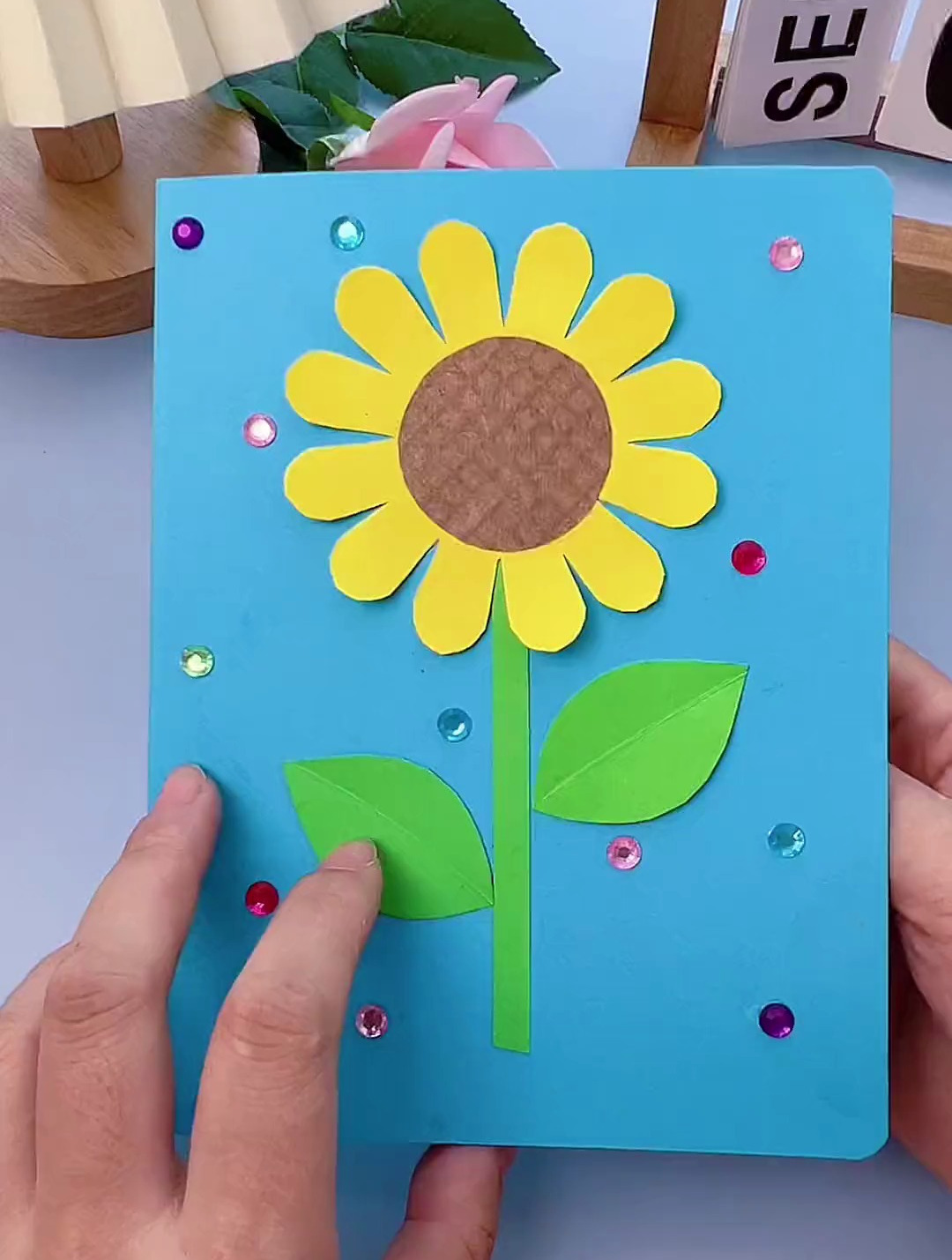 简单又好看的立体花朵贺卡教程来啦!赶紧收藏起来吧!