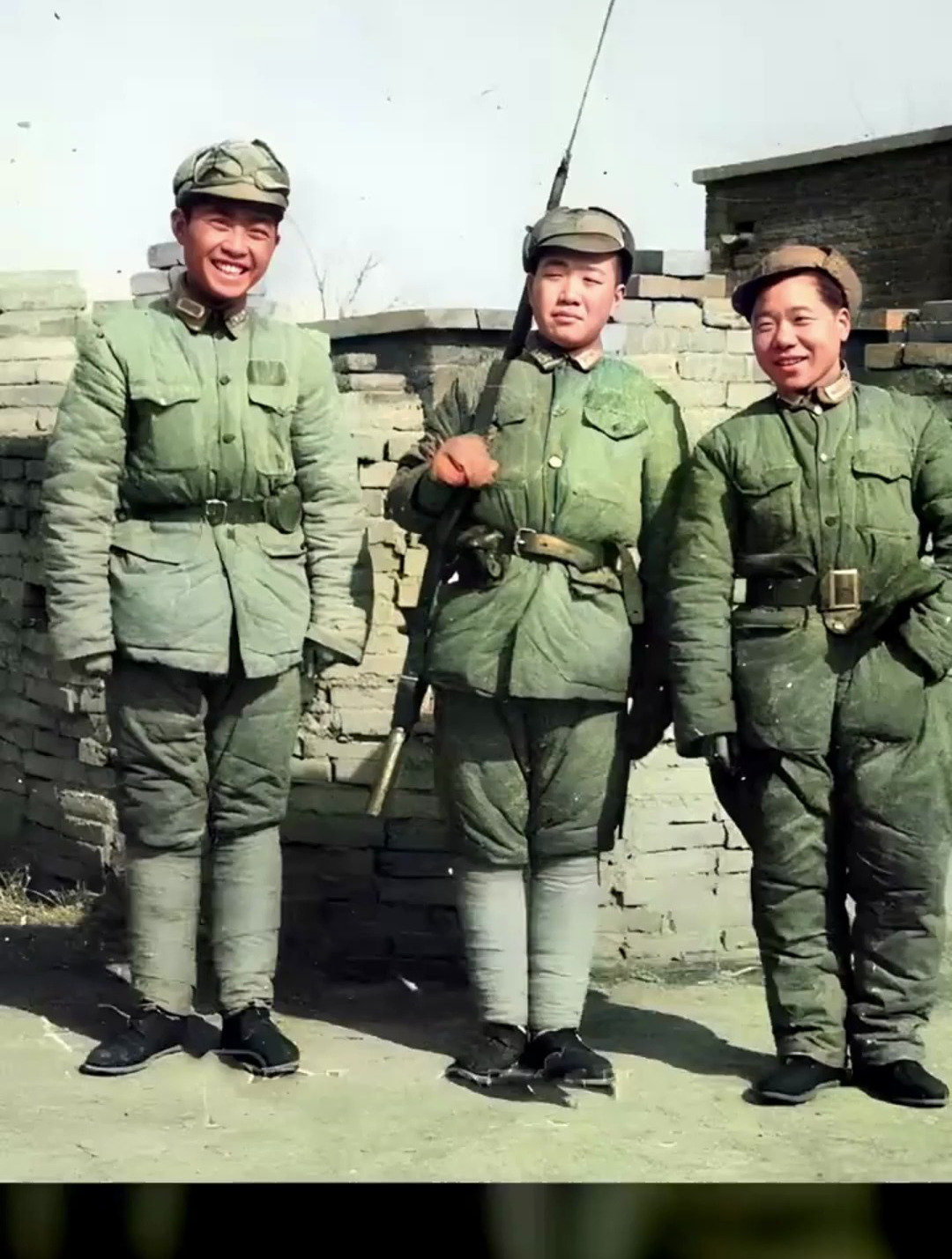 1948年解放军的服装图片