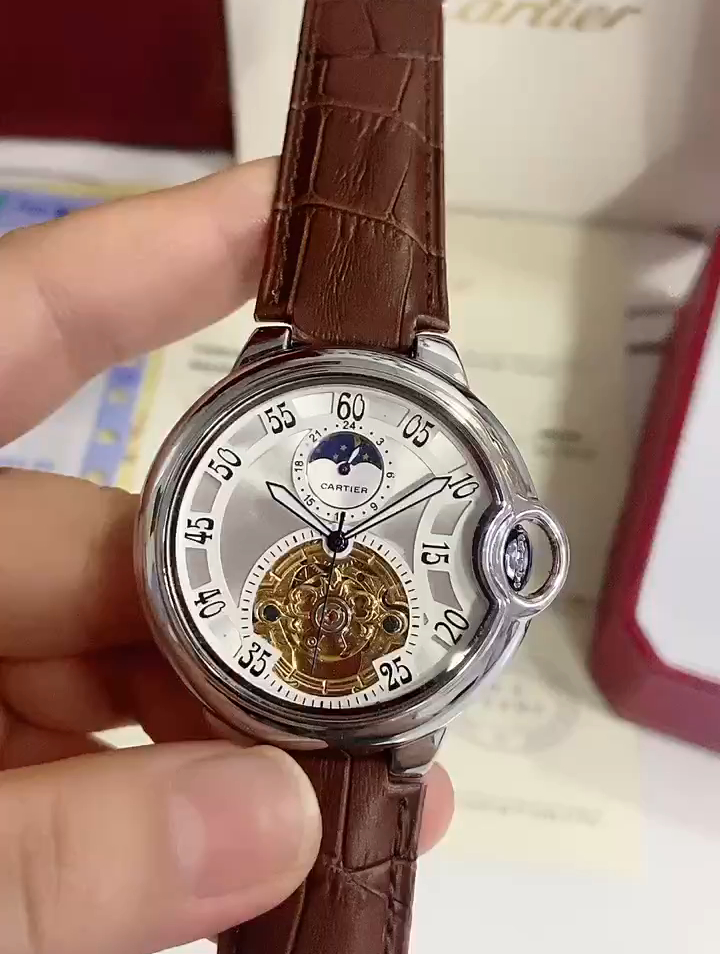 卡地亚蓝气球全自动机械表