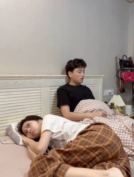 2022-09-1250金财和腊凤的生活225粉丝  关注人参原来是这样挖的,好