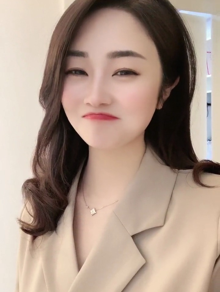 三十多岁女人是不是很有韵味[gf]1f606[/gf]