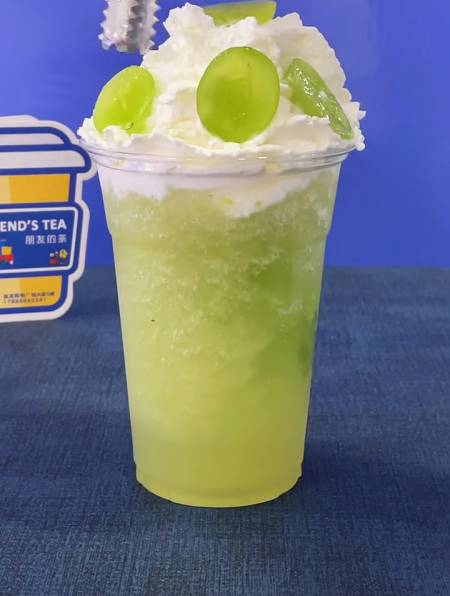 清新爽口的雨后青提太适合夏天啦