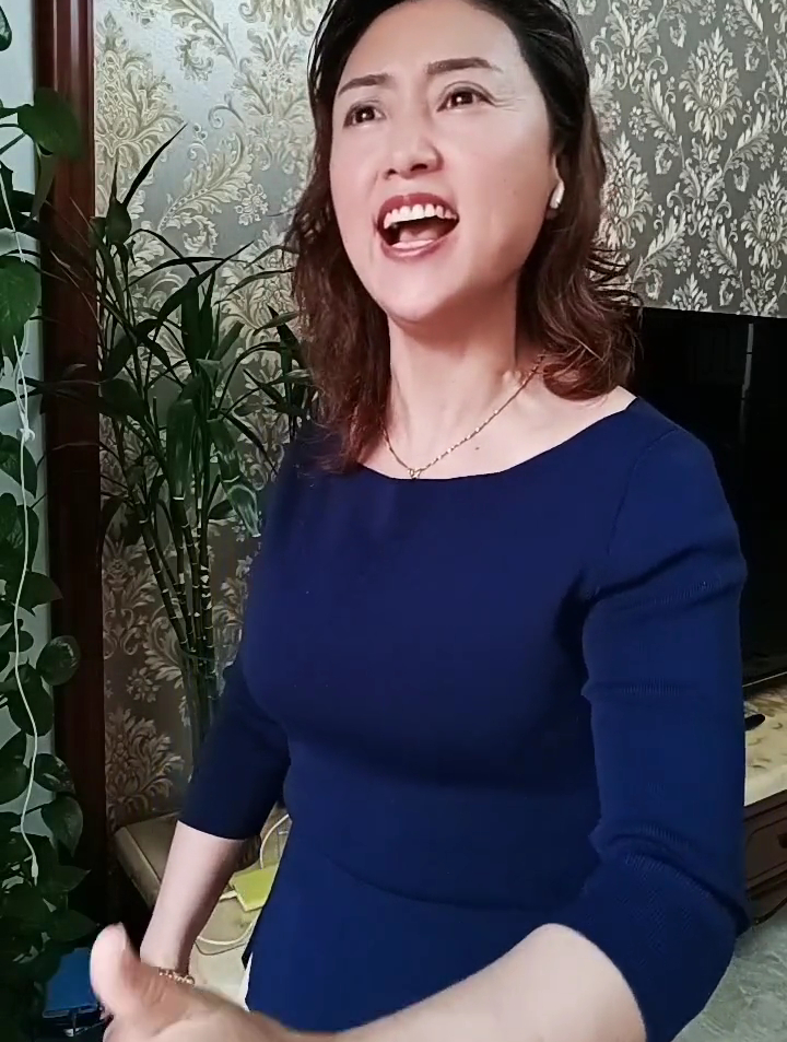 将郭爱绑下殿,斩他首级