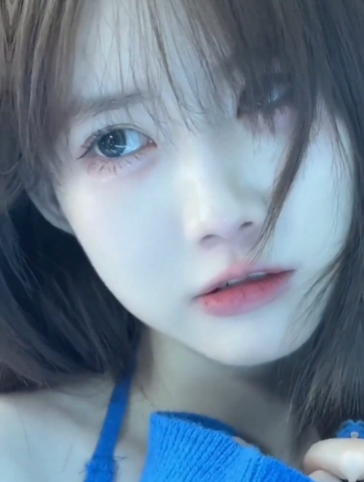 嘎你艾特的兄弟一个腰子换她 你同意吗_大柚柚youza 颜值