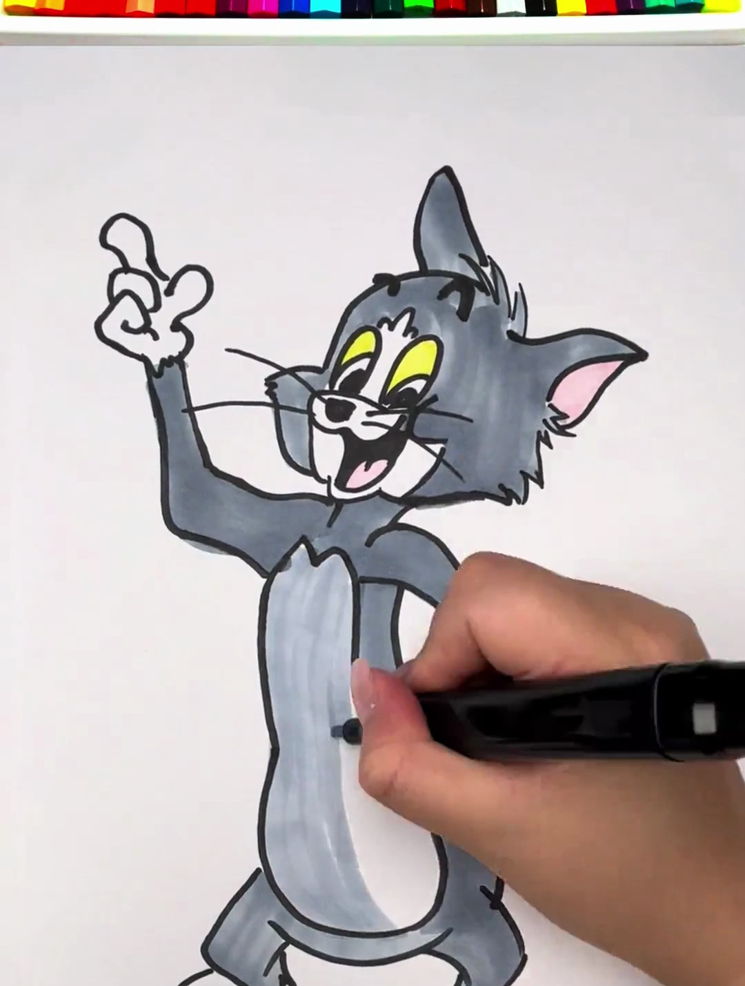 今天教宝贝画汤姆猫