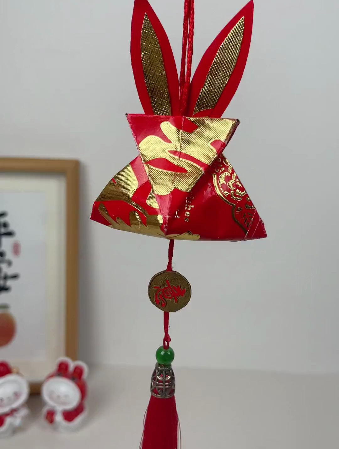 用过年收的红包来做福袋兔灯笼吧-度小视
