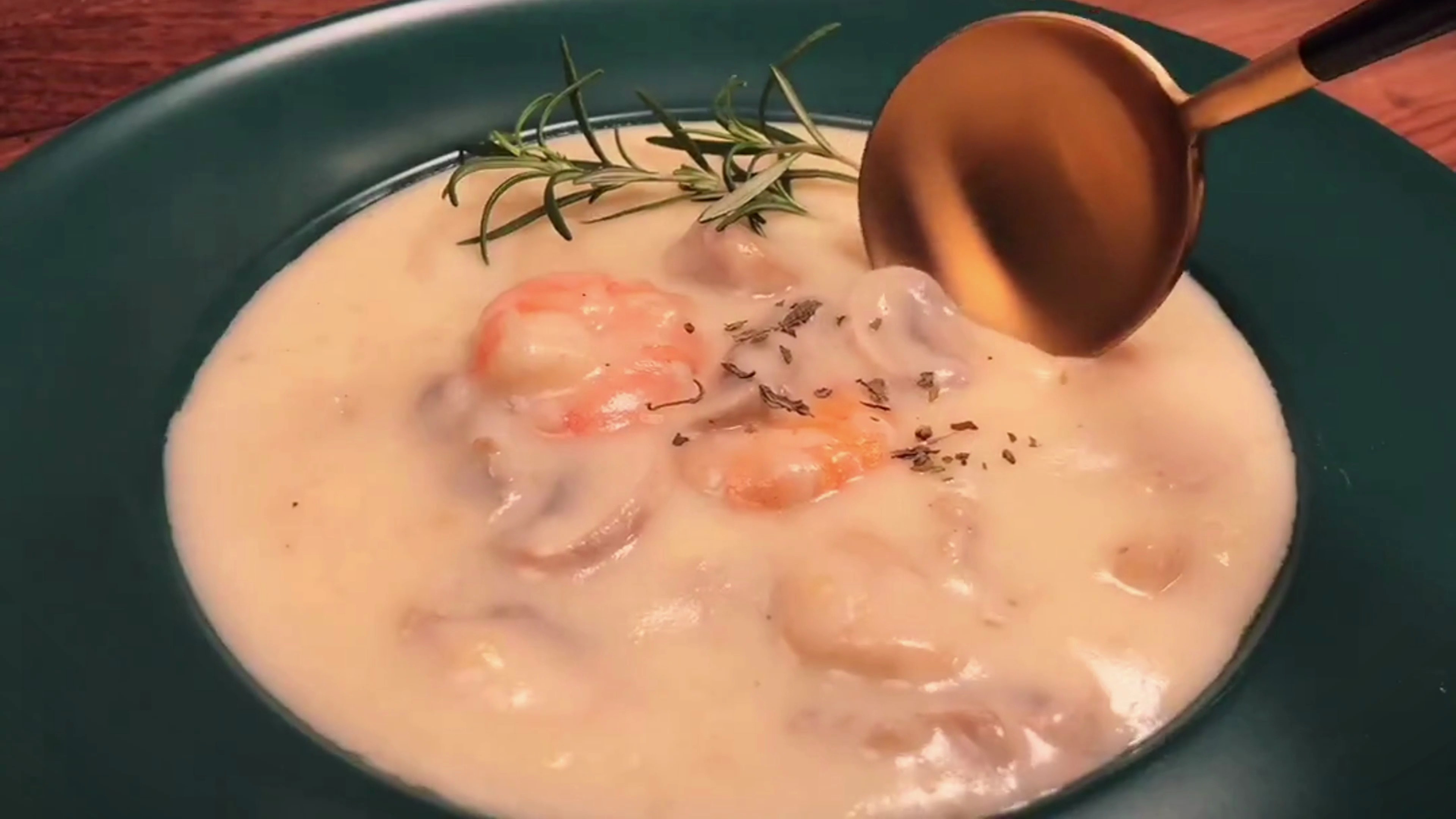 美食 鸡茸蘑菇汤
