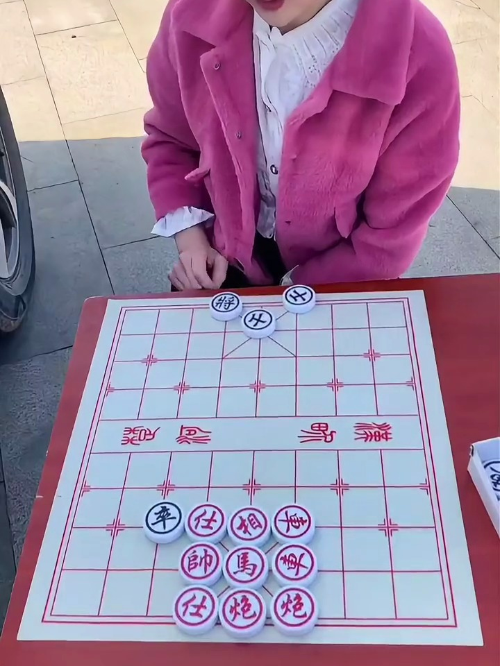 街头象棋,象棋残局,你怎么看?-度小视