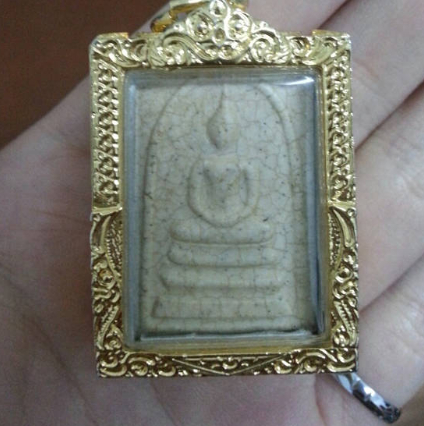 佛牌是什么材料