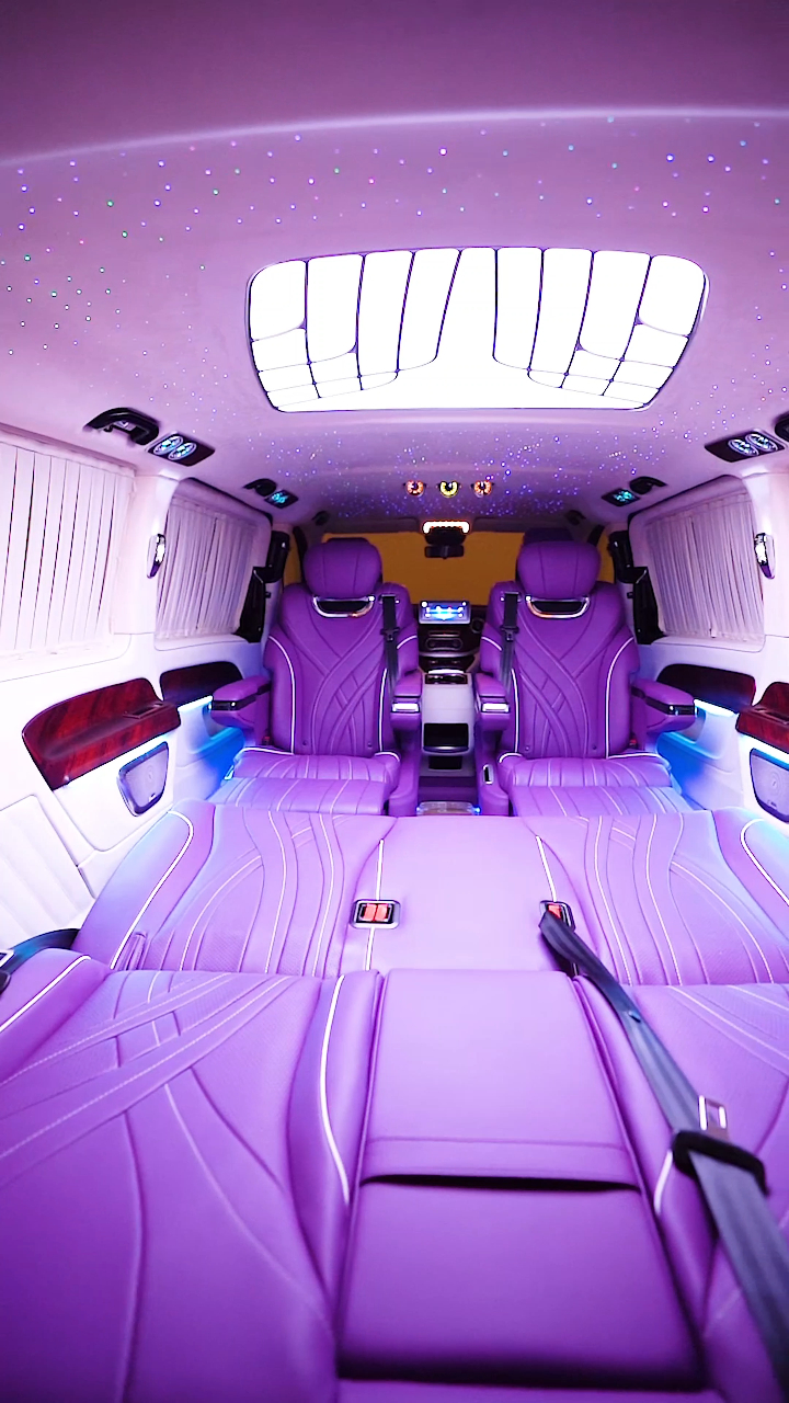 威霆单门改装紫色内饰,奢华改装迈巴赫价格