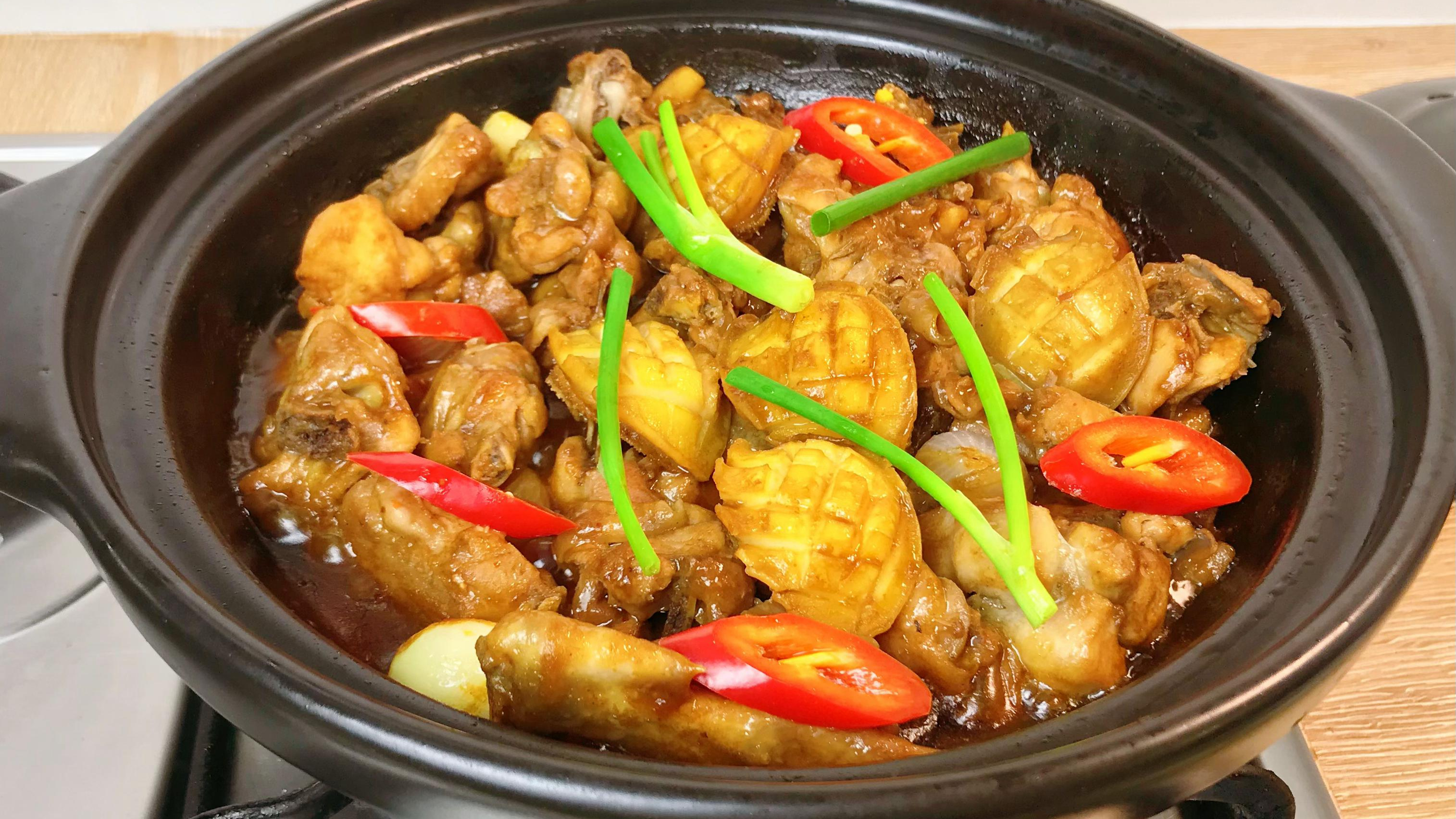 「广式家常菜」鲍鱼鸡煲的家庭做法，简单易做又好吃！