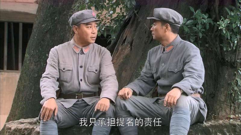 谈刘安恭的事情,两军长各抒己见,不欢而散,离开却是面带笑容!,影视,战争片,好看视频