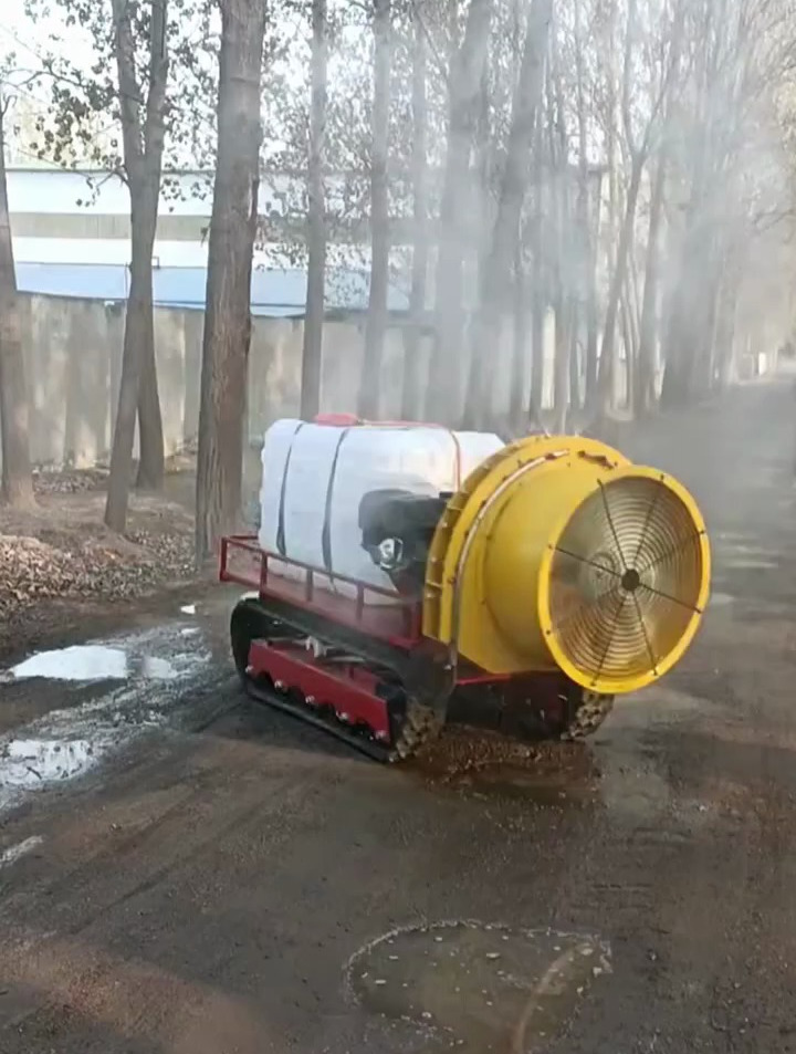 遥控车 喷雾车 农民好帮手