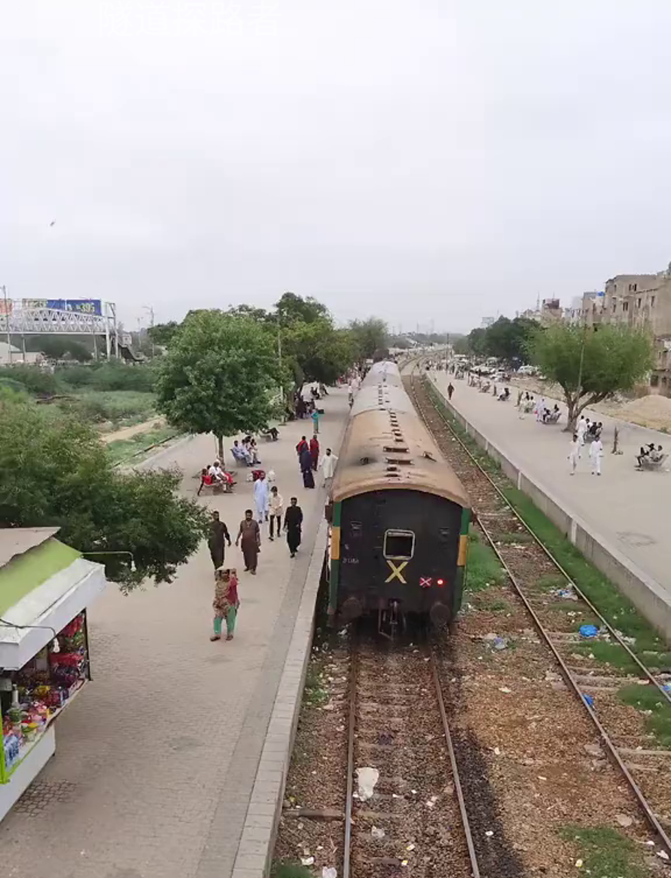 巴基斯坦火车发车信号那些事儿