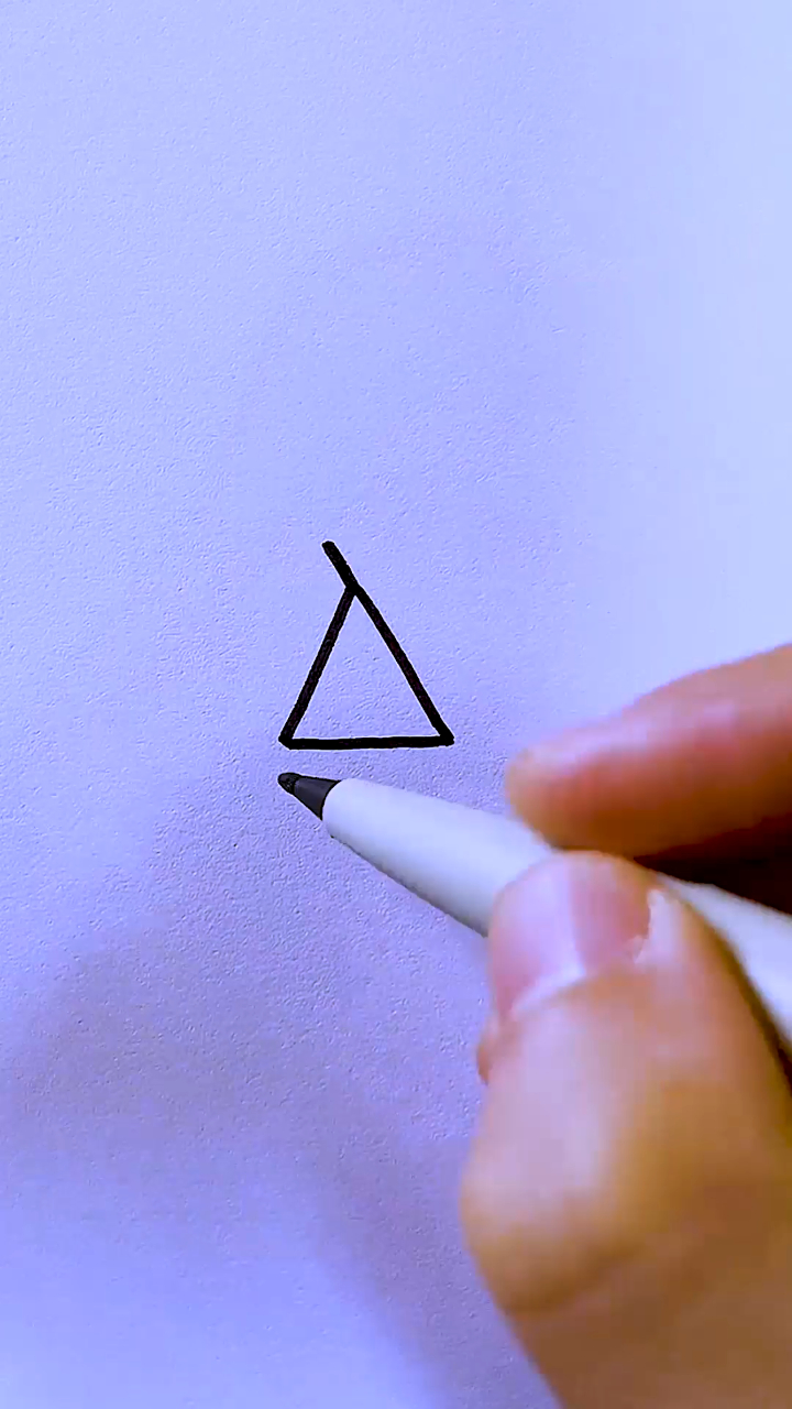 三角形人物简笔画图片
