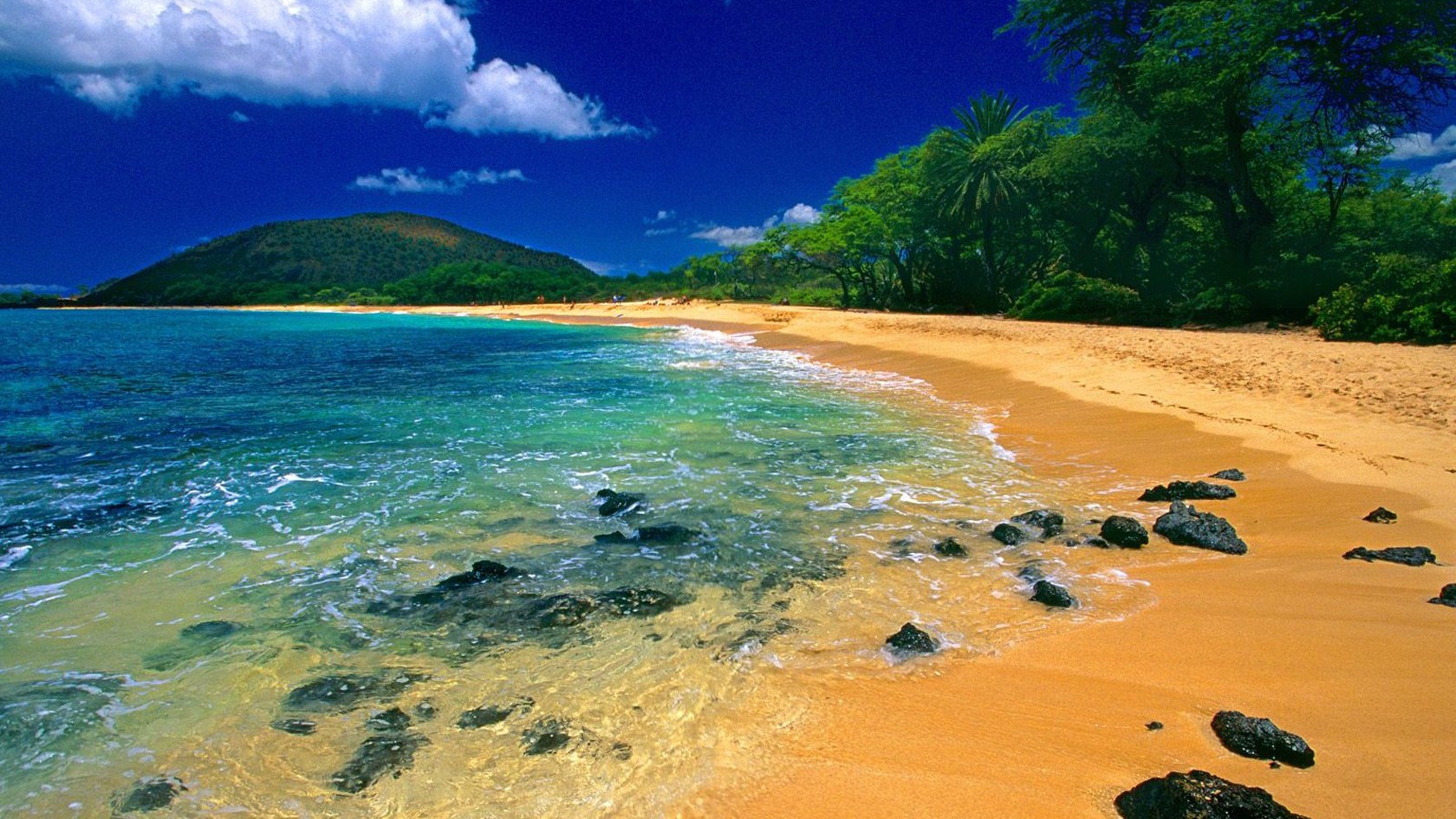 做人一定要低调,我十年前一个月工资才600