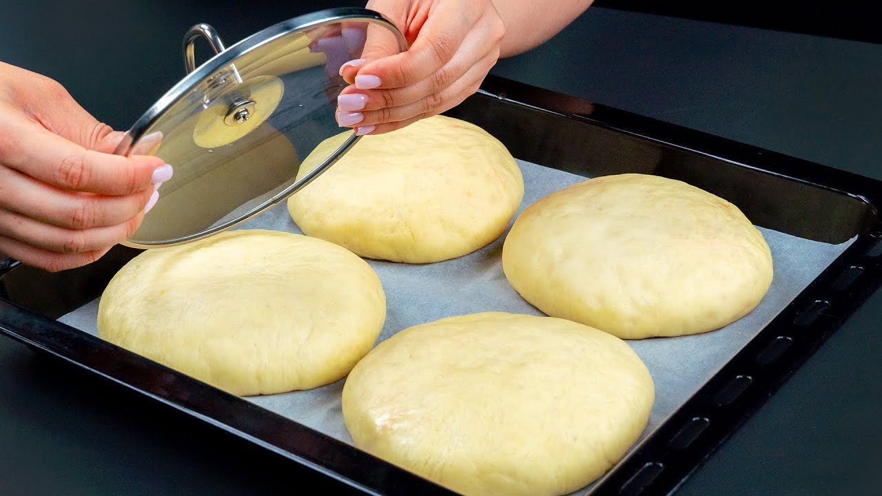 流心面包,如果你家里有面粉和芝士奶酪,请试试这个面包做法