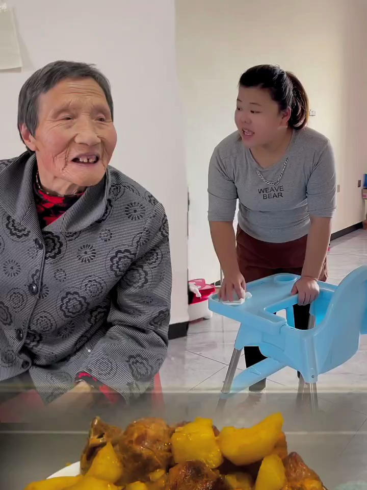 和婆婆奶吃的排骨炖土豆