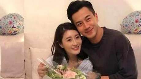 刘恺威与新女友贴头拥抱很亲密,抱抱大幂幂