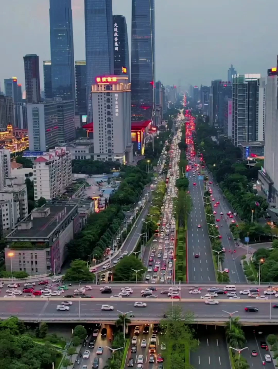 南寧經濟實力最強的cbd青秀區城市夜景太漂亮啦