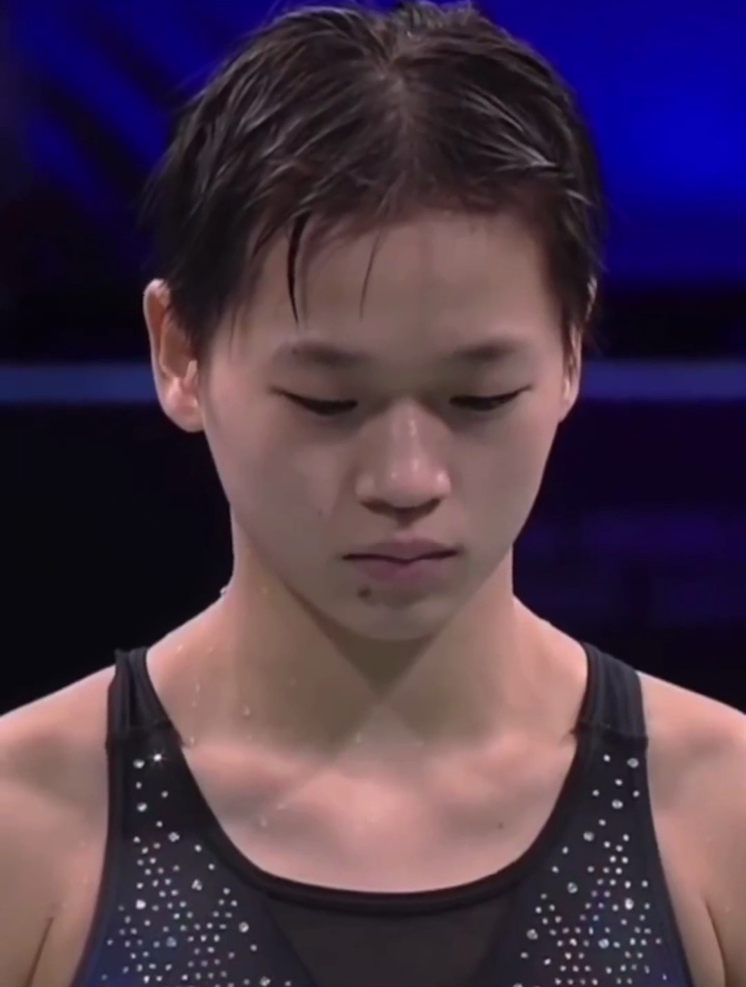 十米跳台在现水花消失术,中国跳水运动员全红婵,太让人骄傲了