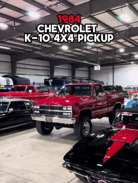 1984年雪佛兰k104x4皮卡vs1977年雪佛兰k104x4皮卡