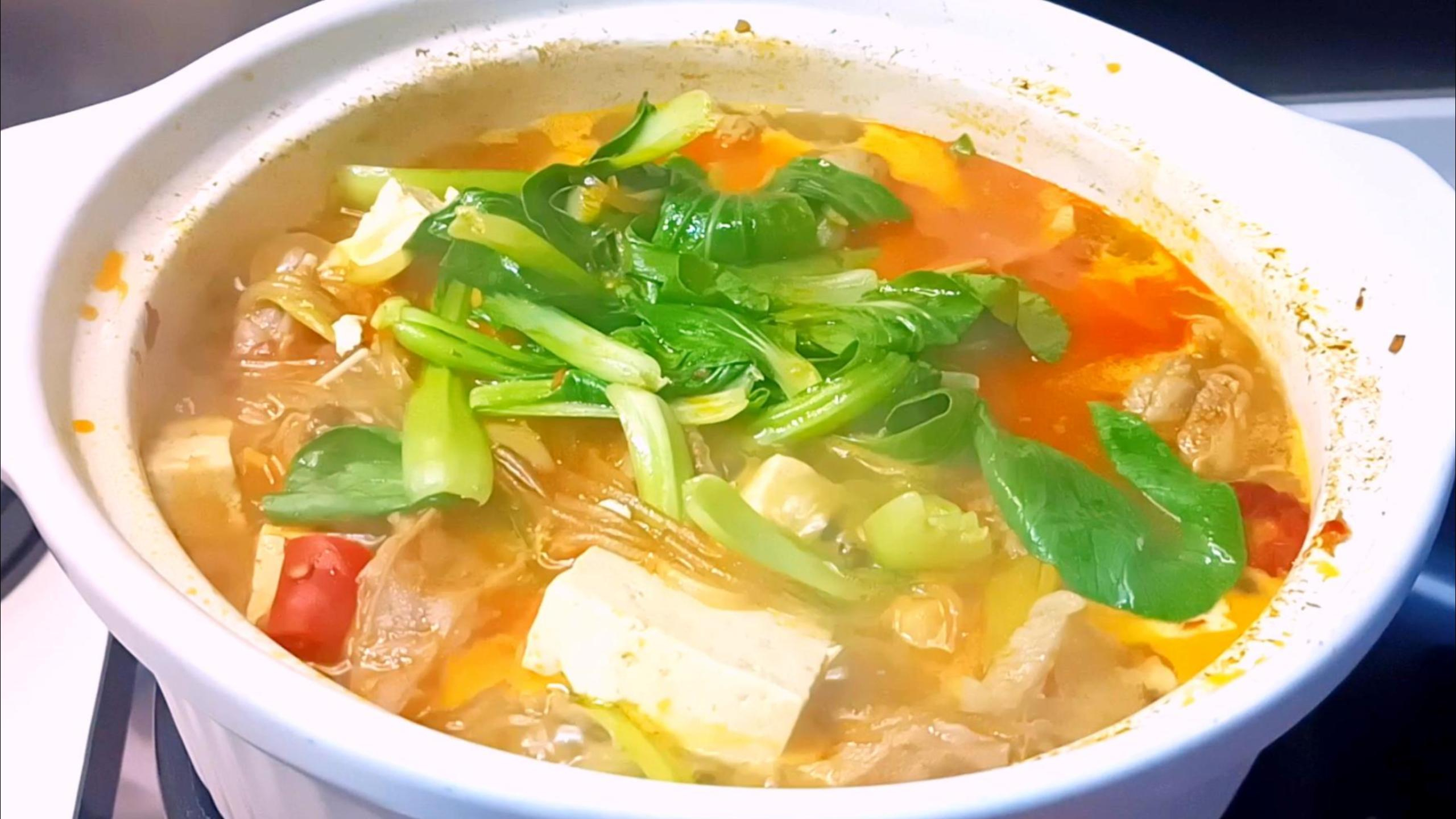 砂锅羊肉豆腐煲,寒冷的冬季吃上一锅暖身又暖胃!