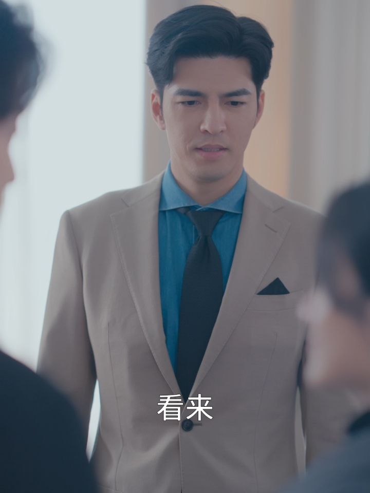 《豪门女佣》