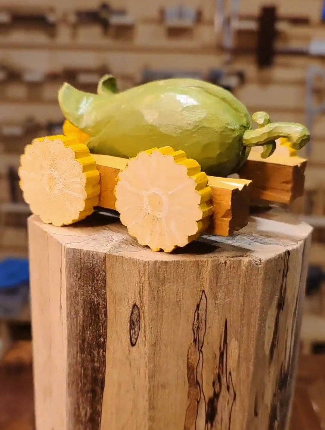 独眼玉米加农炮 木雕界的小霸道