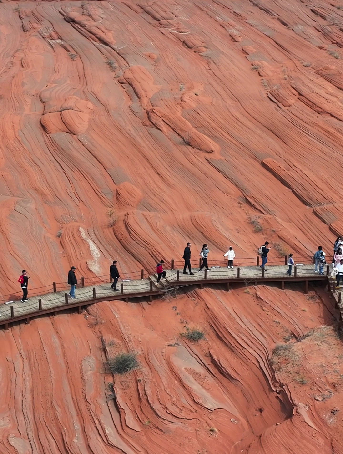导航点已刷新,目的地:陕西波浪谷景区