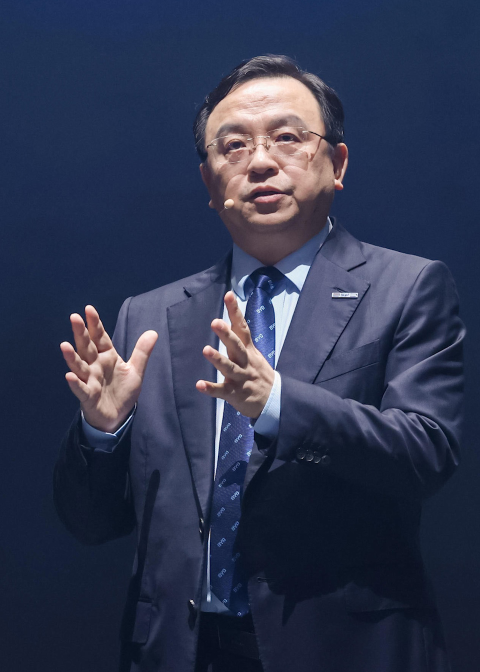 比亚迪创始人王传福成中国大陆第六大富豪曾称对钱已经无所谓了