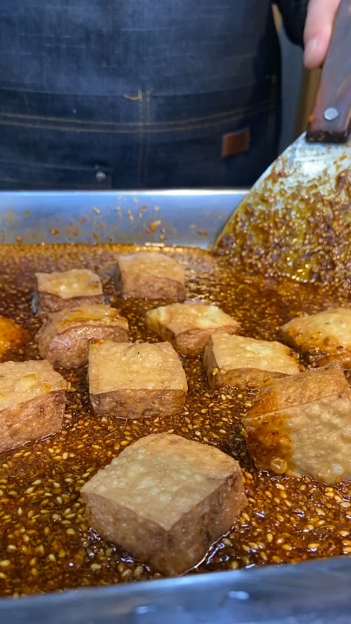 不出门就是最好的贡献!云香新派臭豆腐 美食