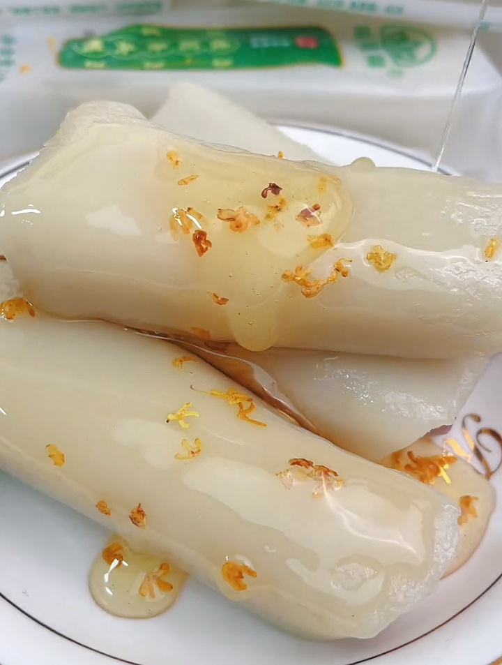软软糯糯香香甜甜的,老少皆宜 零食推荐 桂花头条糕-度小视