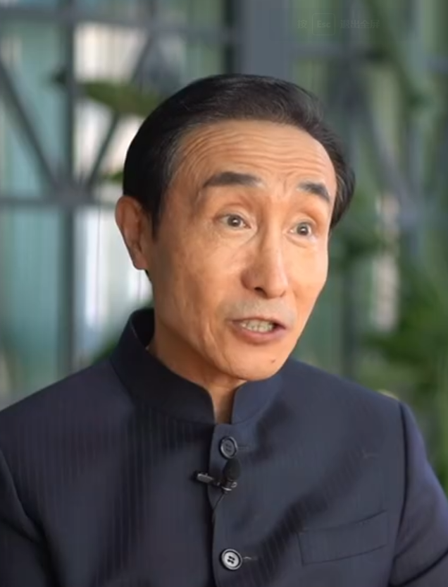 巩汉林建议公务员考试考硬笔书法