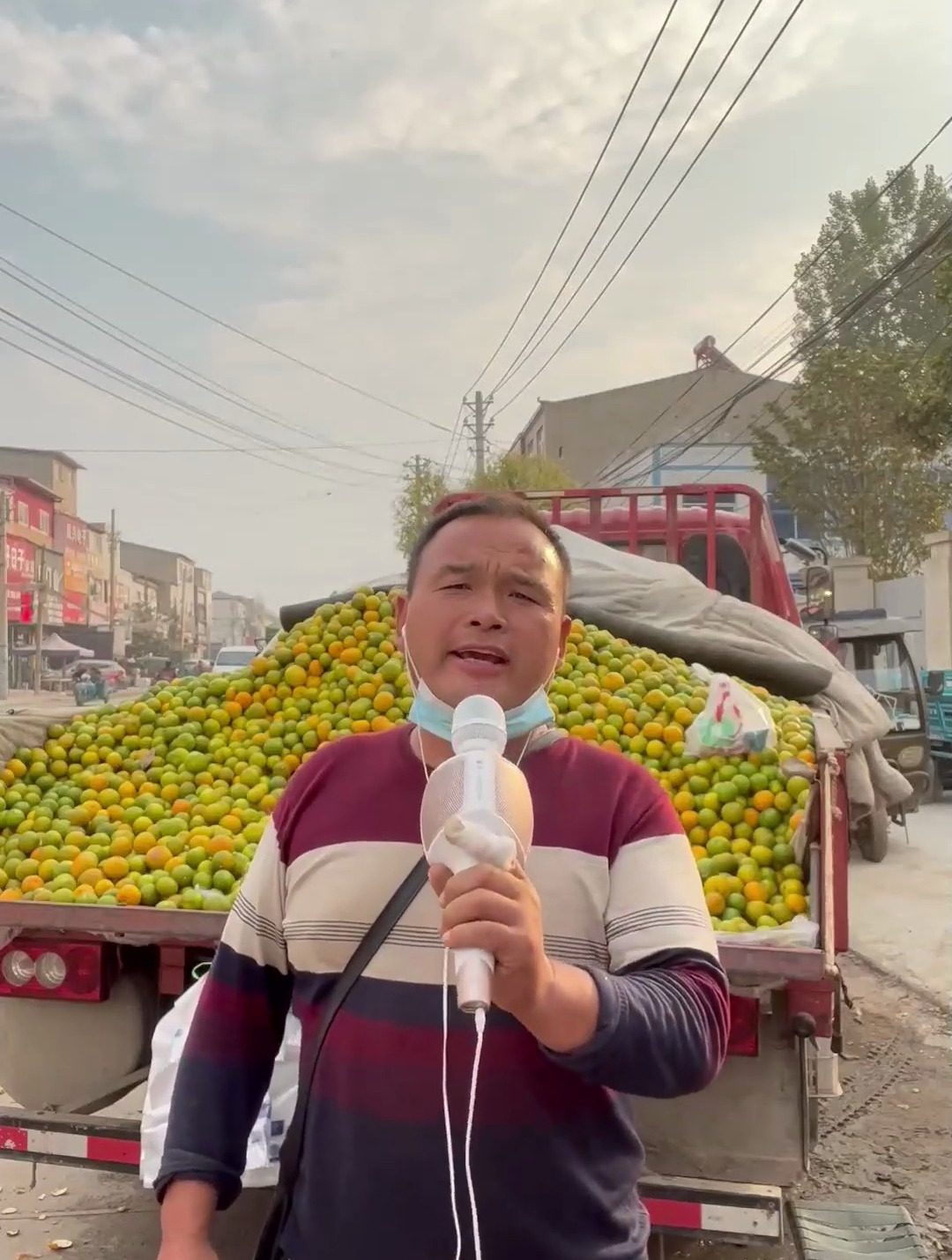 水果哥爱唱歌 翻唱歌曲 真人真唱 你的万水千山-度小视