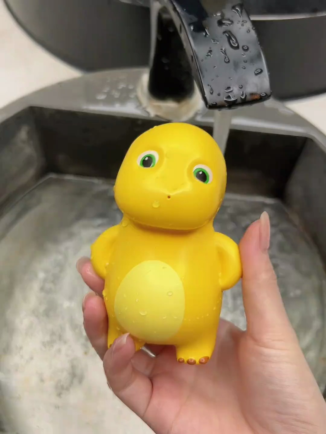小奶龙水枪谁不爱