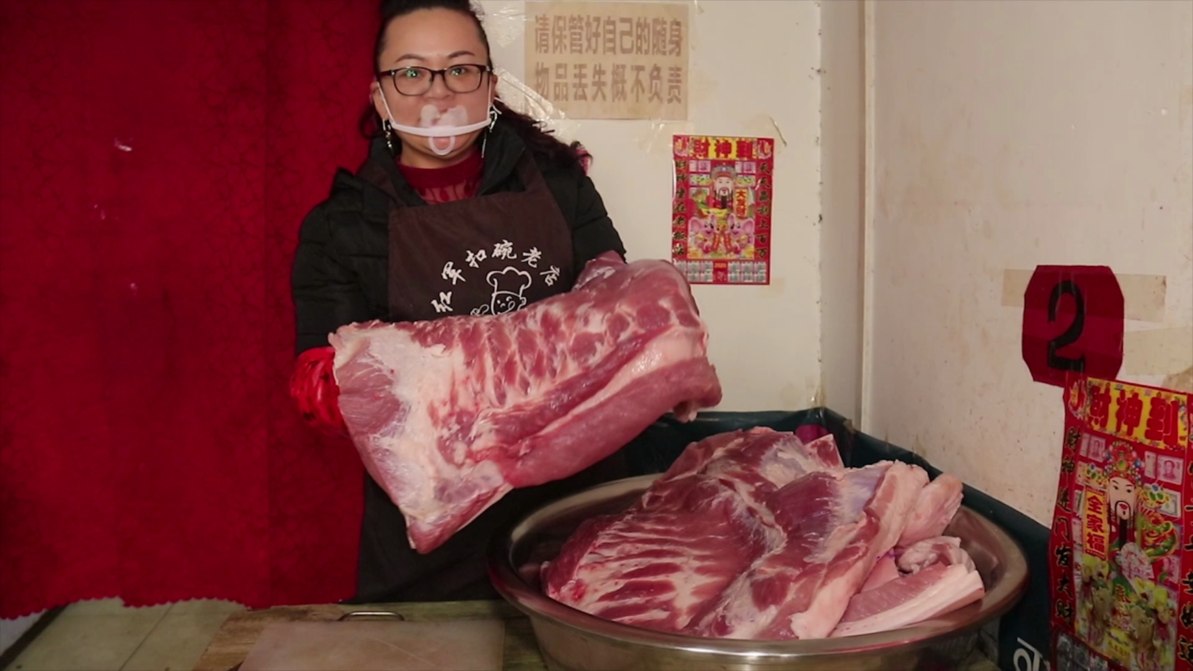 重庆美女远嫁河南做扣碗,租仓库腌芥菜,顾客一次要2000碗,豪横