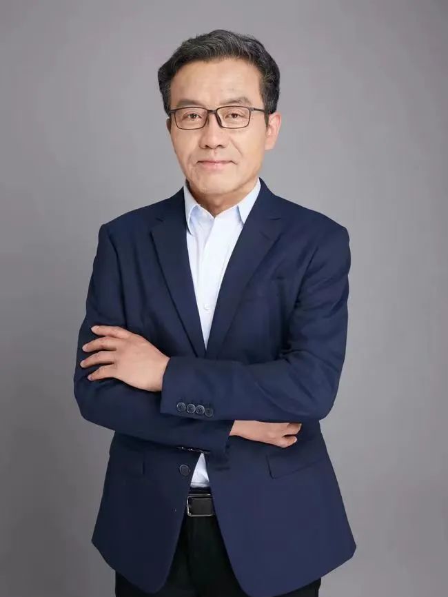 王德峰反复提及传统文化是有良知的知识分子对当下真诚的反思