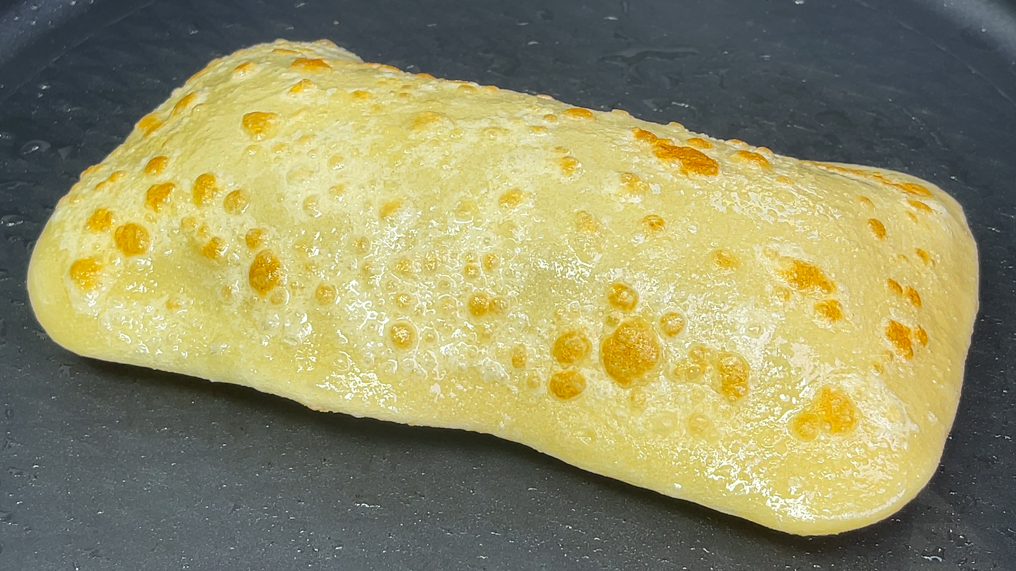 鸡蛋灌饼这样做，保证个个鼓大泡，面点师把比例技巧都告诉你