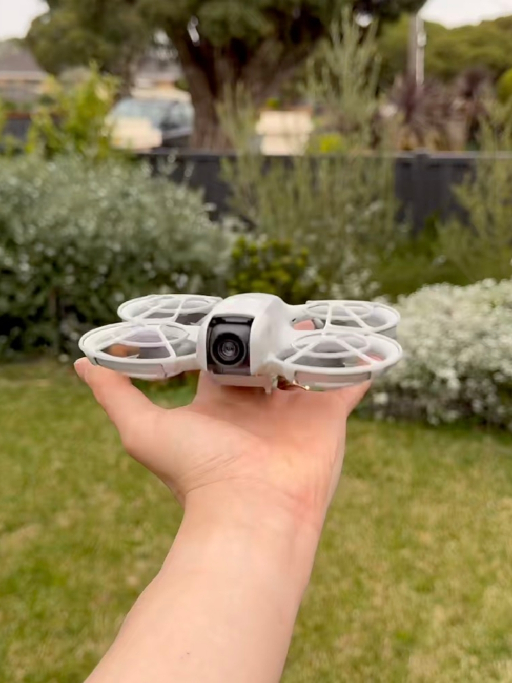 大疆新款千元级别入门无人机,从此航拍不再是专业人士的专利