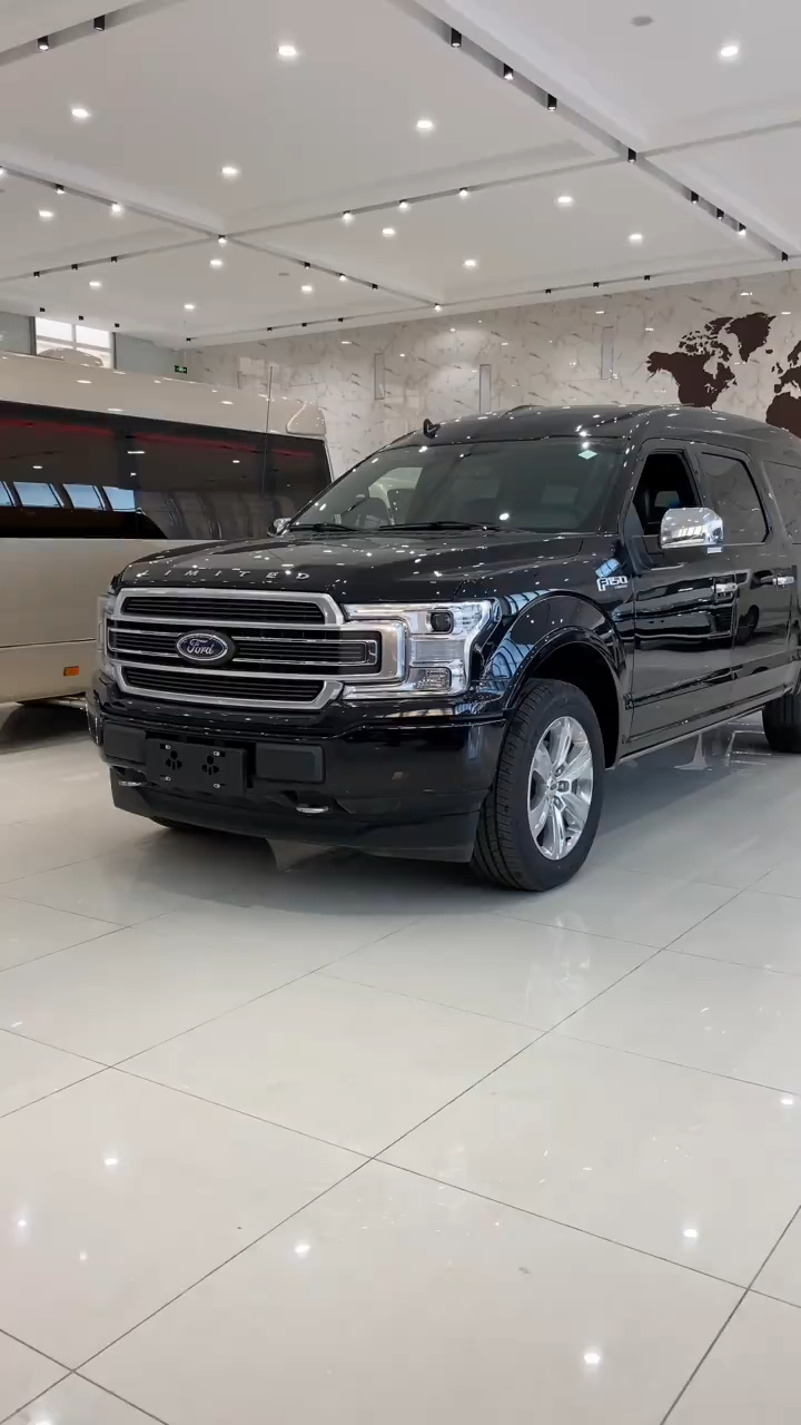 福特勇猛者大七座suv!越野行宫!