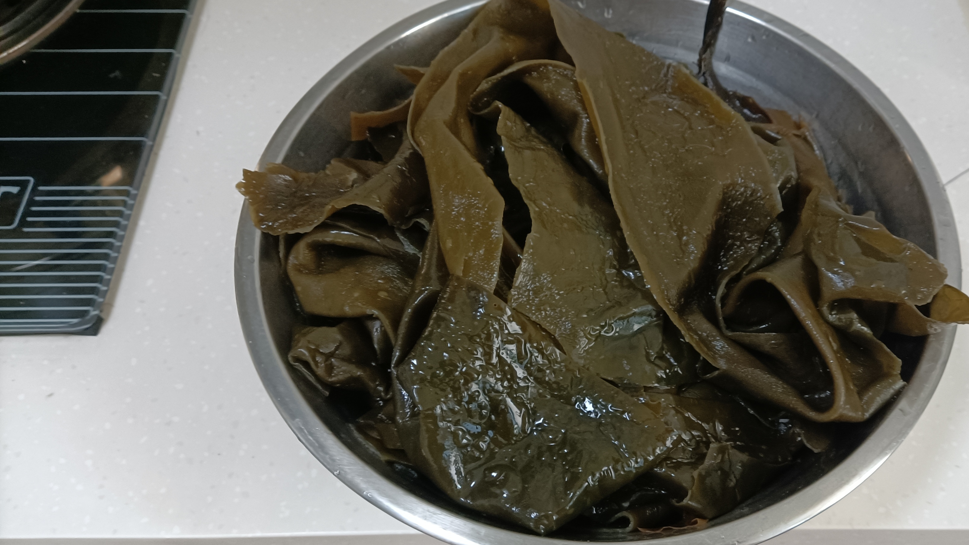 海带好吃却很难煮,大妈教你一招,不仅能快速煮烂,口感还很好